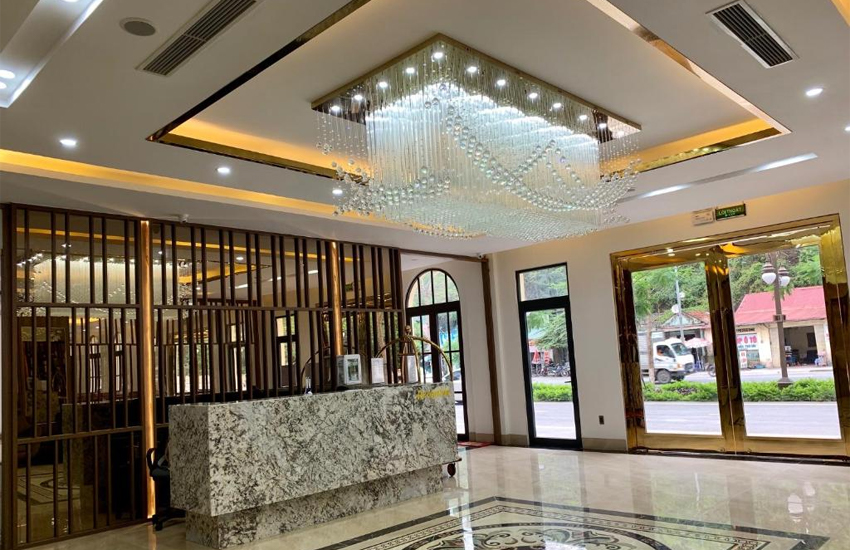 Khách sạn Emma Hạ Long