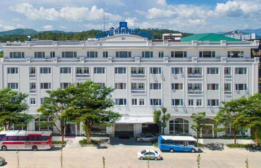 Khách sạn Halong Harbour