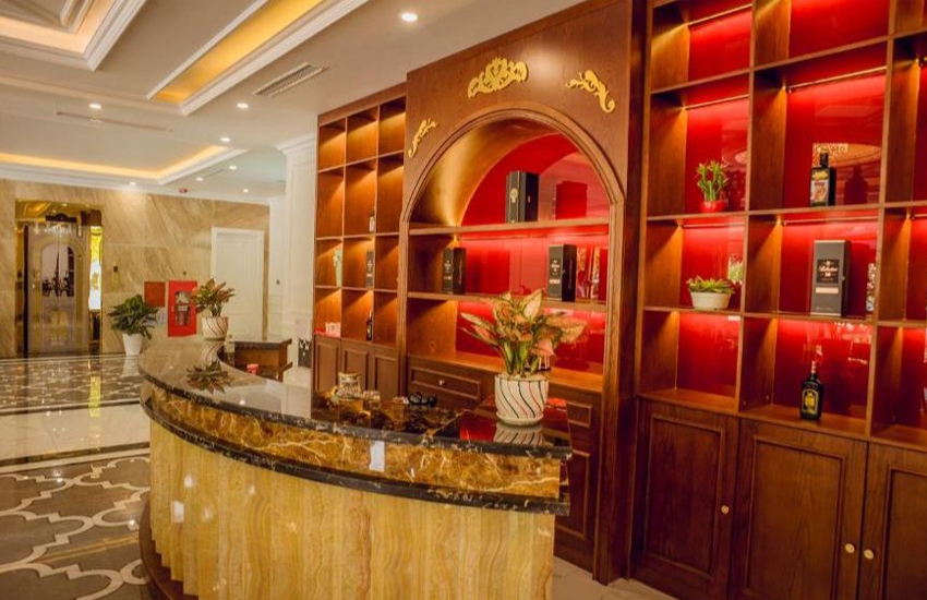 Khách sạn Ruby Queen Hạ Long