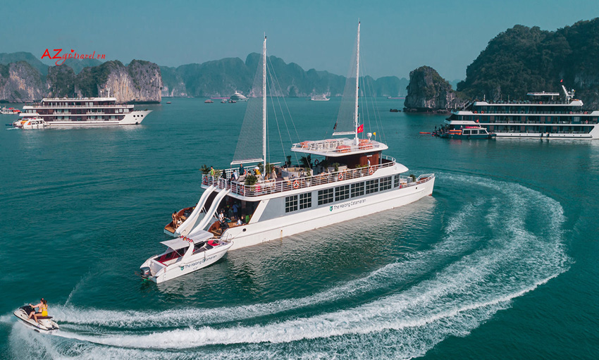 Catamaran Cruise Vịnh Lan Hạ